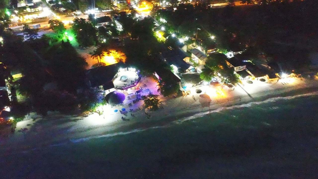 Bourbon Beach Jamaica Ξενοδοχείο Νεγκρίλ Εξωτερικό φωτογραφία
